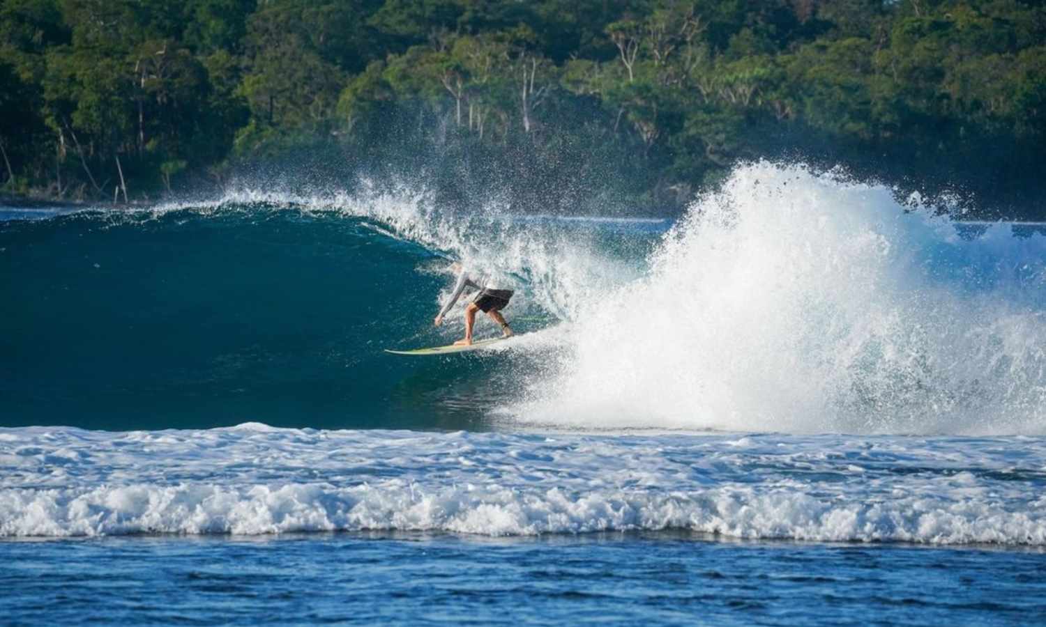 MENTAWAI-BOAT-TRIP-THALES-MARX-4