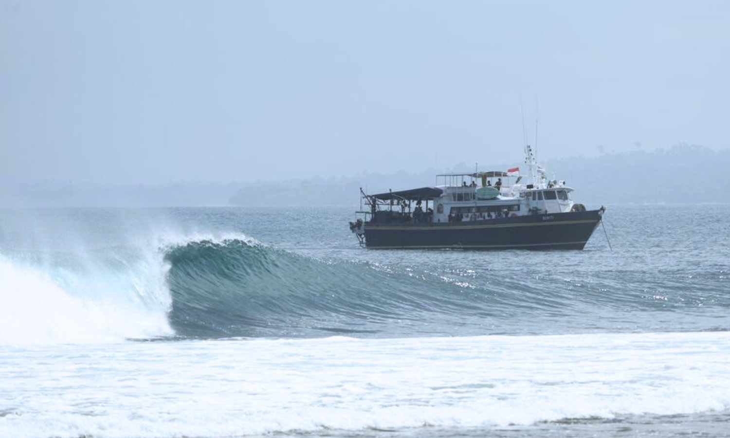 MENTAWAI-BOAT-TRIP-THALES-MARX-9