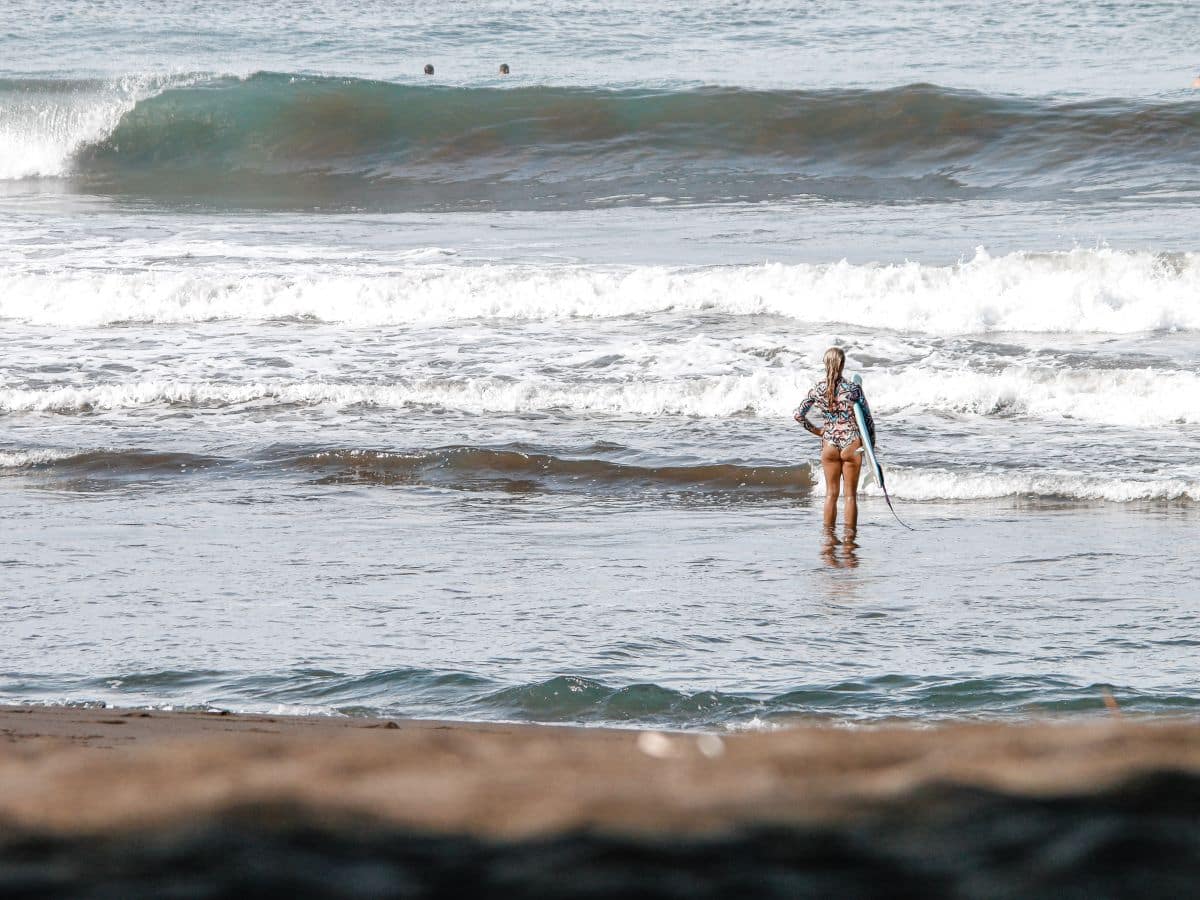 PAVONES SURF TRIP COSTA RICA